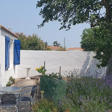 Tatil Evi Maison Familiale A 600 M De La Barbâtre