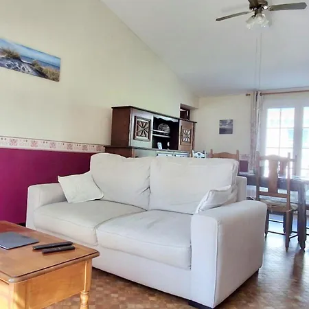 بيت للعطل Maison Familiale A 600 M De La *