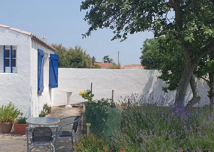 Holiday home Maison Familiale A 600 M De La Barbatre