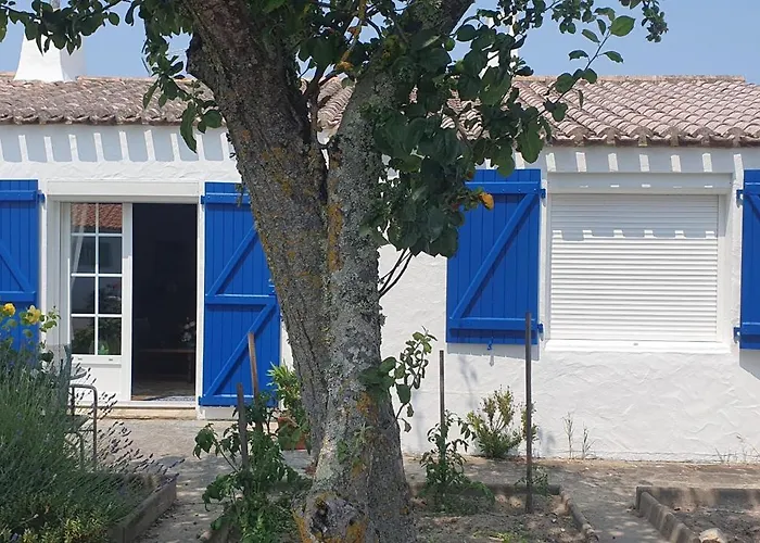 Maison Familiale A 600 M De La *