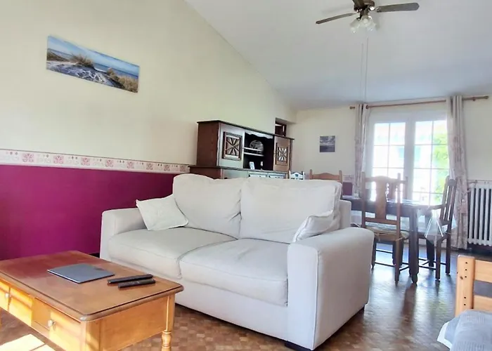 Holiday home Maison Familiale A 600 M De La *