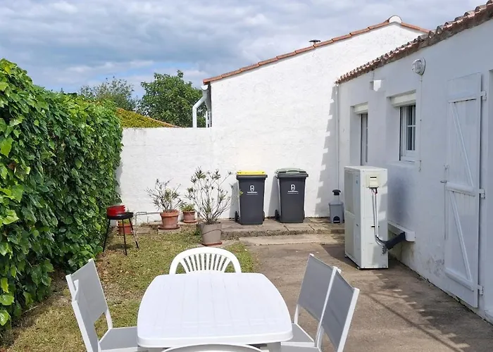 Maison Familiale A 600 M De La Barbatre